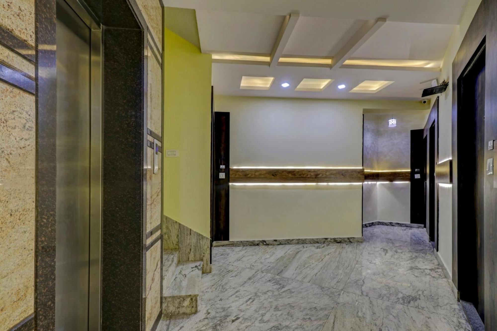 班加罗尔 Collection O Karthika Residency酒店 外观 照片